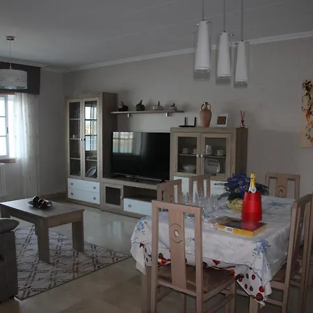 El Pisito De Chancelas アパート コンバーロ